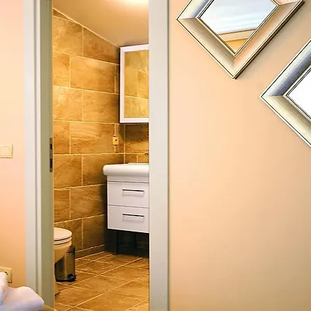 Aparthotel Atrium 3*