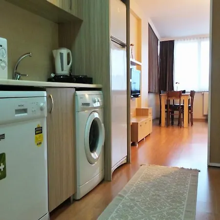 Atrium Aparthotel 3*