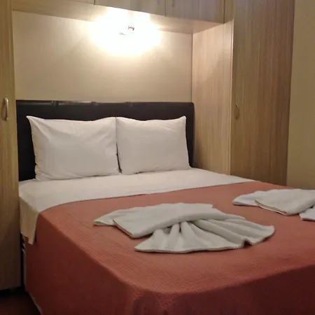 Atrium Hotel