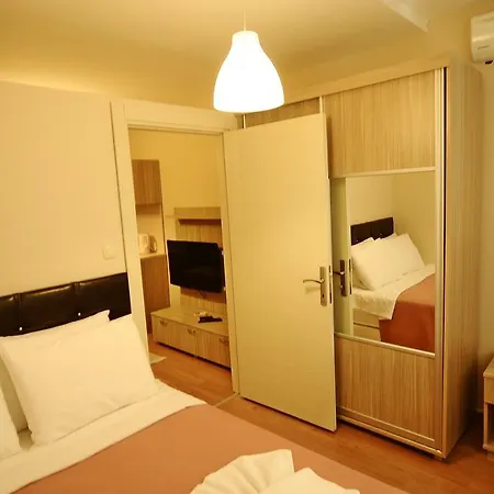 Atrium Hotel